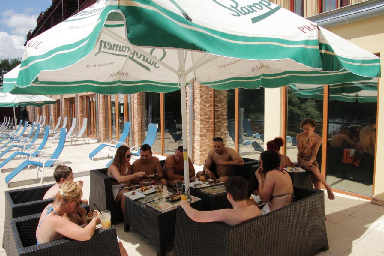 To Wellness Hotel Bánk Eksteriør billede