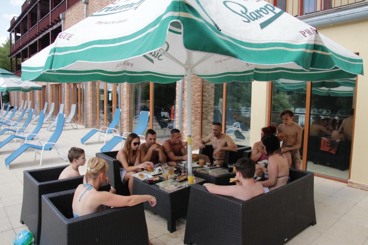 To Wellness Hotel Bánk Eksteriør billede