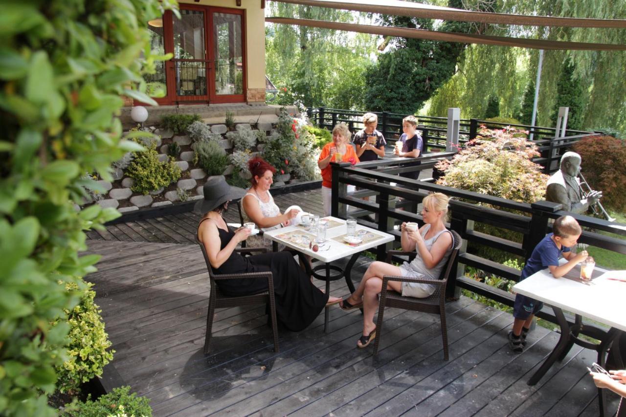 To Wellness Hotel Bánk Eksteriør billede
