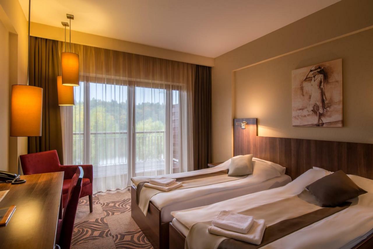 To Wellness Hotel Bánk Eksteriør billede