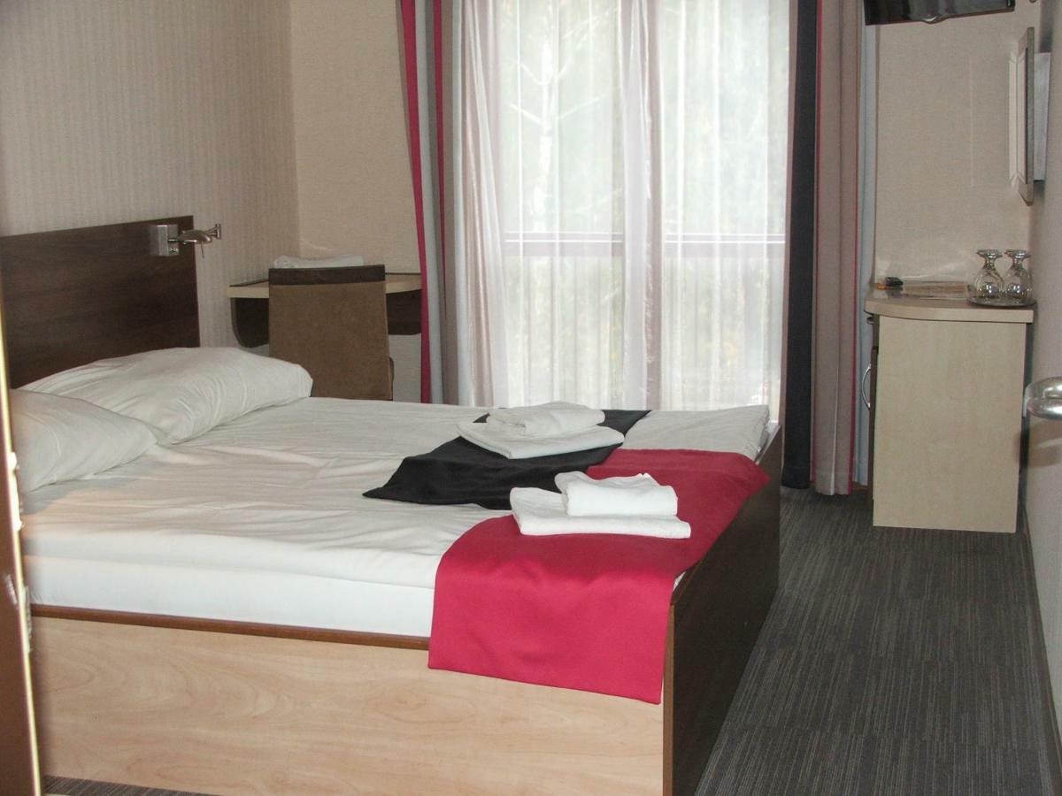 To Wellness Hotel Bánk Eksteriør billede